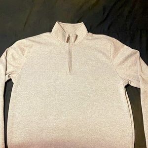 NEW! Van Heusen long sleeve sweater